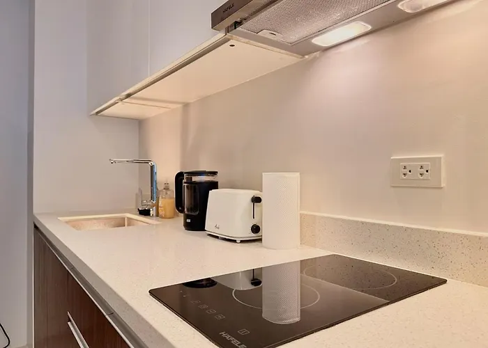 1br Peaceful Stay, Tambuli Seaside Living Apartment *